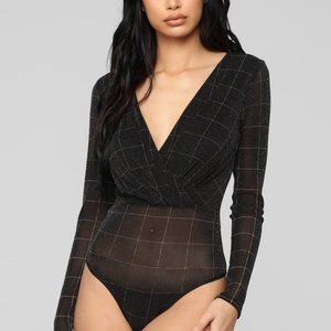 Fashion Nova long sleeved bodysuit Size S